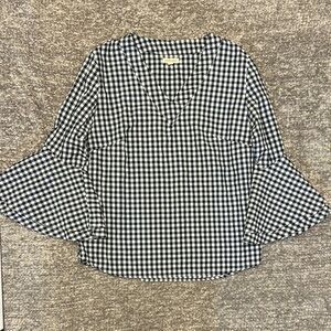 NWOT Jennifer & Grace navy and White Gingham Top with double bell sleeve size S